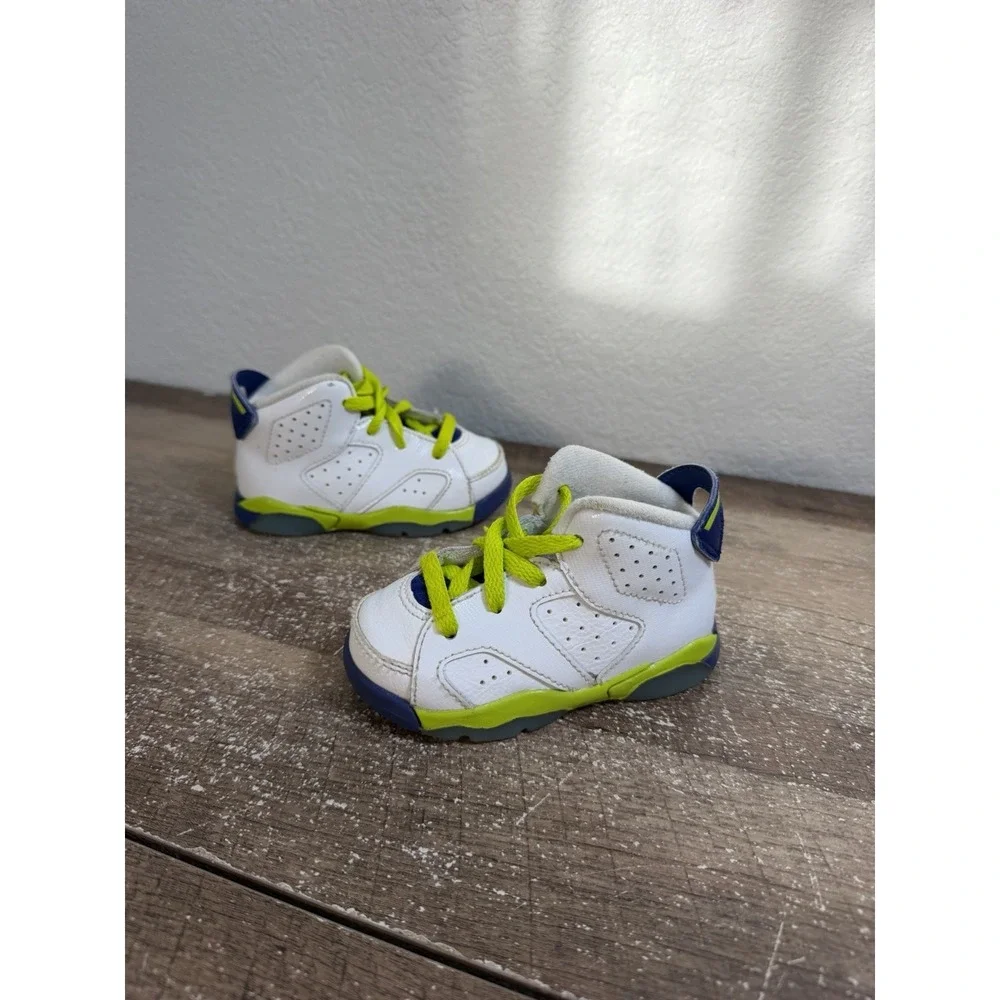 Nike Air Jordan 6 Retro Toddler Size 5C White Basketball Sneakers 645127-108